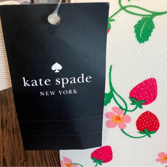 NWT Kate Spade Strawberry Vine Crossbody Saddle Bag - Picture 7 of 12